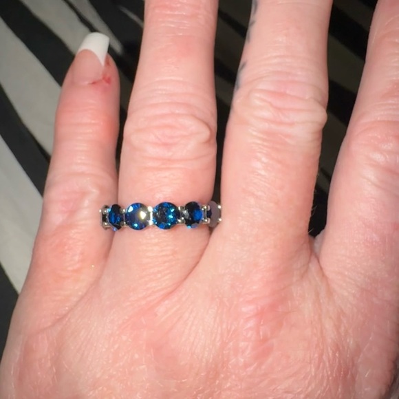 LULEA ROUND BLUE SAPPHIRE ETERNITY BAND SIZE 7 4CTW NORDSTOM EXCLUSIVE - Picture 1 of 10